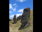 https://image.noelshack.com/fichiers/2025/31/7/1754193219-moai-rano-raraku.jpg