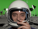 https://image.noelshack.com/fichiers/2025/39/5/1758887319-philipot-lune-kubrick-clope-zoom.png