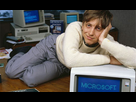 https://image.noelshack.com/fichiers/2025/40/4/1759392695-young-bill-gates-001.png