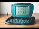 https://image.noelshack.com/fichiers/2025/44/5/1761941734-apple-emate-300-2.jpg