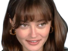 https://image.noelshack.com/minis/2026/05/4/1769726451-ella-2.png