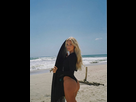 https://image.noelshack.com/fichiers/2026/16/3/1776287281-beach-days-with-my-girls-are-always-lit.jpg